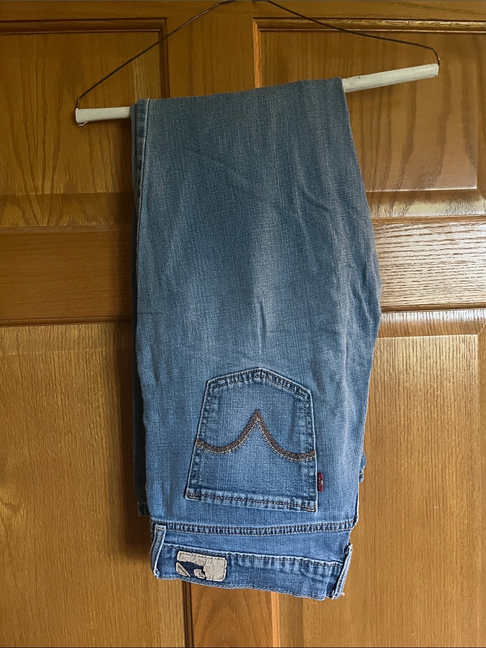 Levi's Women’s Medium Blue Straight Jeans